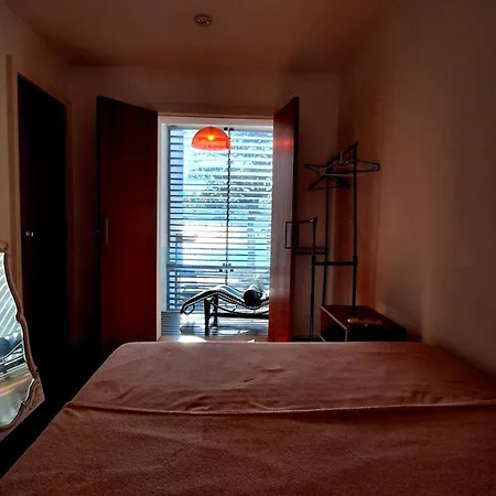 Luna Rossa Guest House